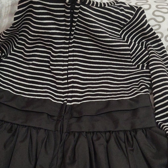 Cherokee dress - Picture 8 of 9